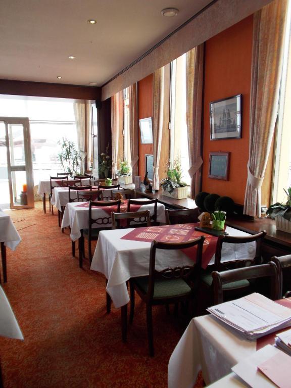Hotel Strandhotel 2*